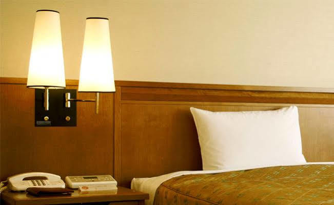 מלון Super 8 By Wyndham קלוקט מראה חיצוני תמונה